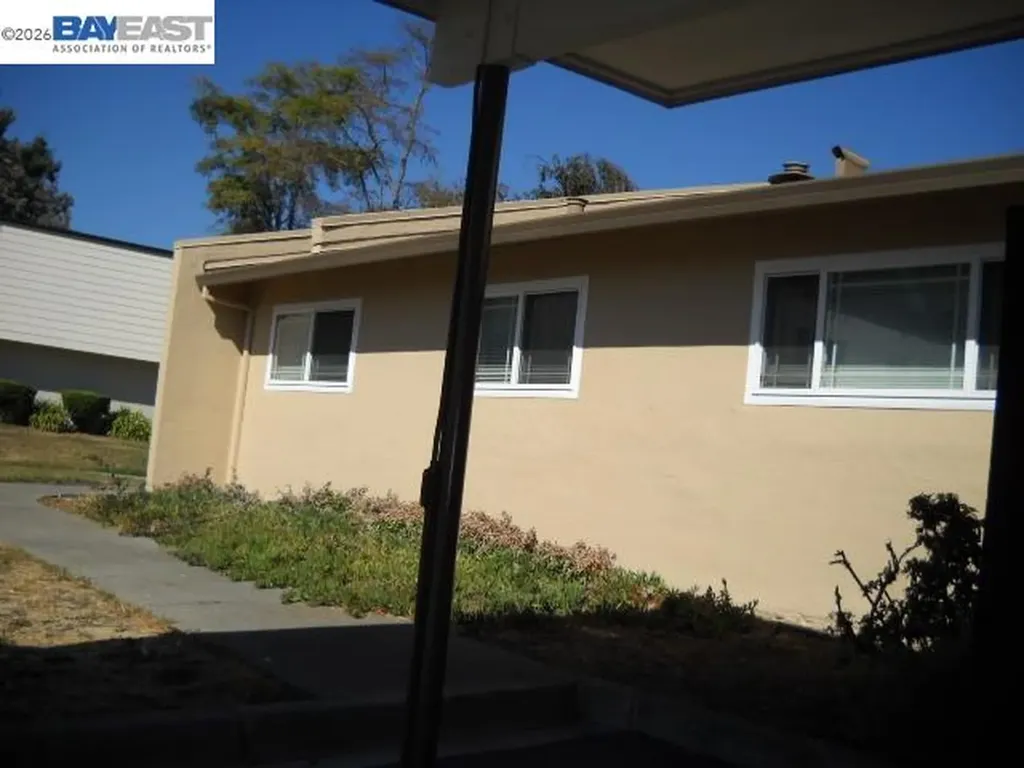 27666 Del Norte Court Hayward CA 94545
