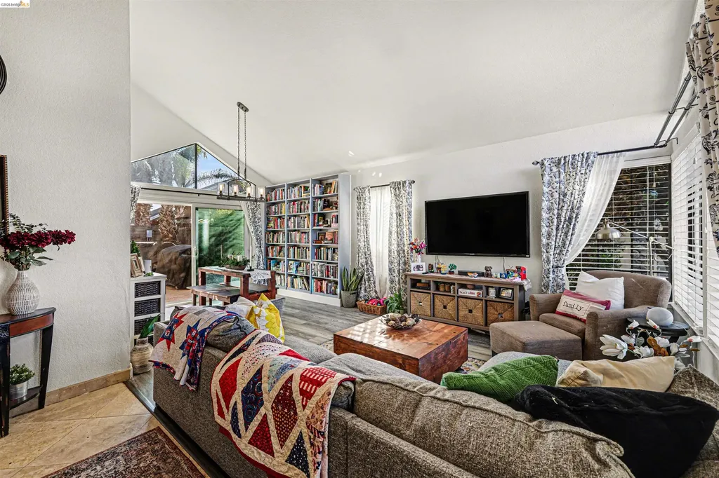 2110 Largo Court Discovery Bay CA 94505