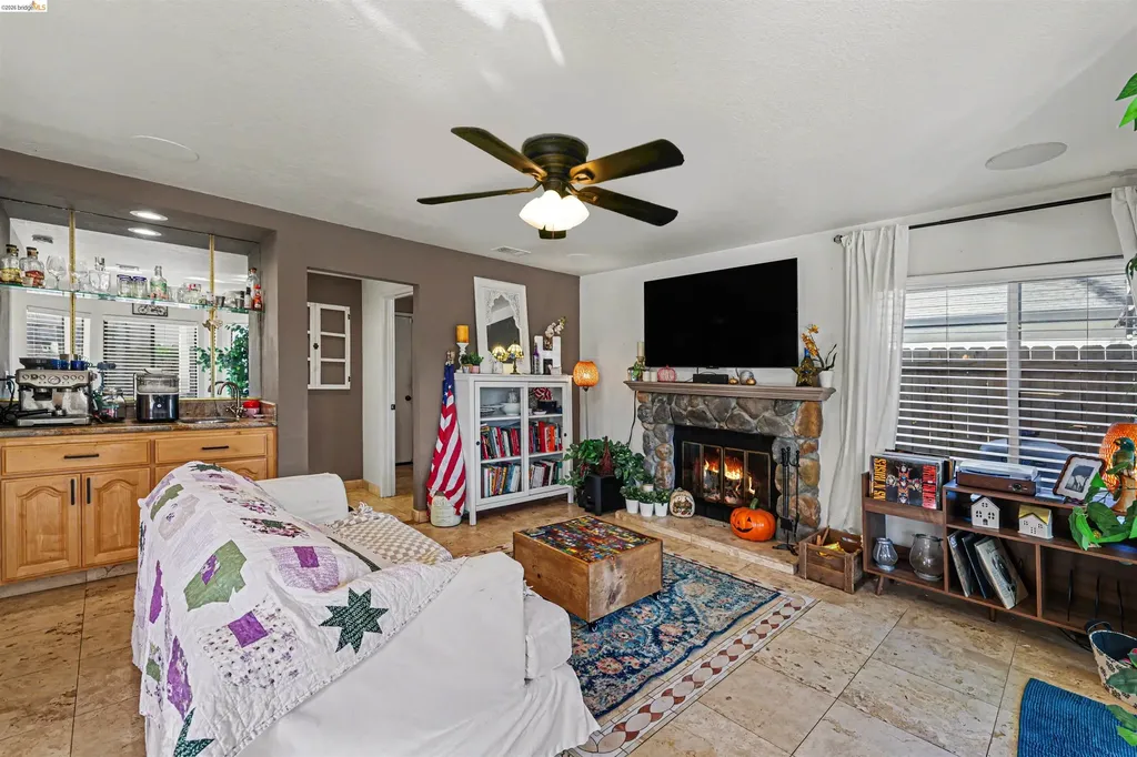 2110 Largo Court Discovery Bay CA 94505