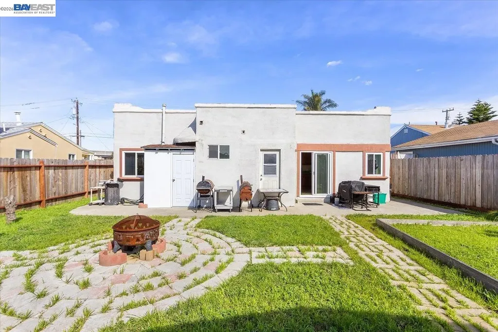 1002 Stanton Avenue San Pablo CA 94806