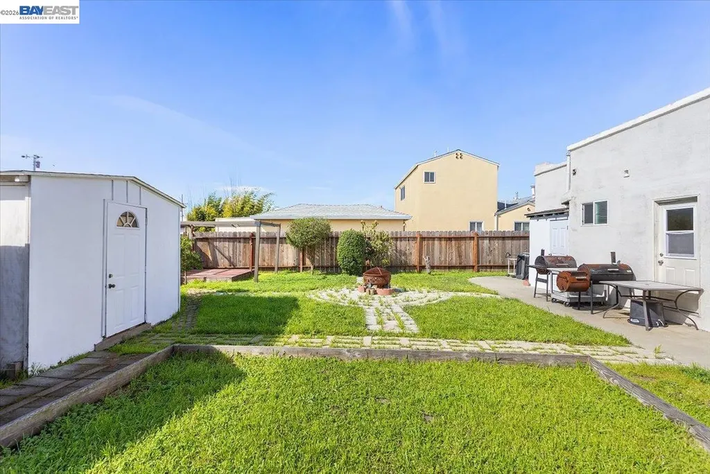 1002 Stanton Avenue San Pablo CA 94806