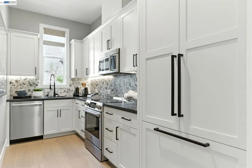 1652 Savanna Court Dublin CA 94568