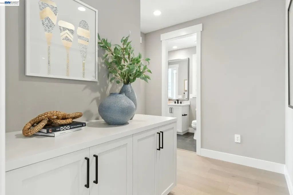 1652 Savanna Court Dublin CA 94568