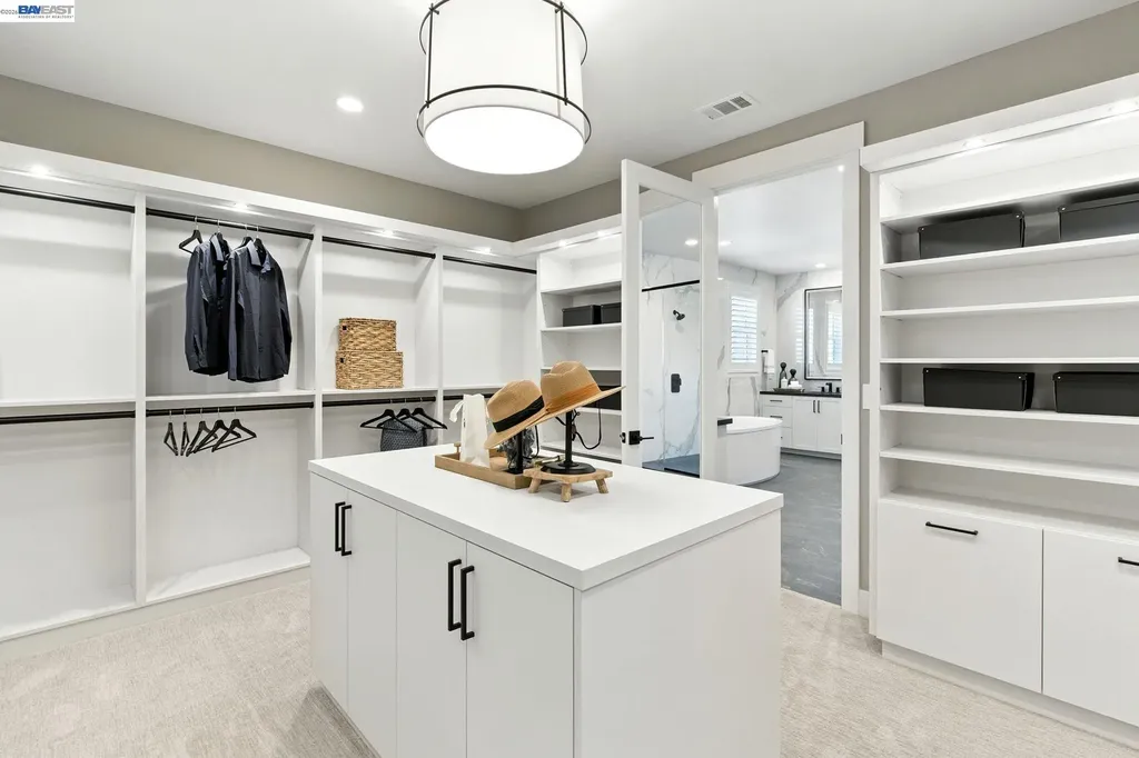 1652 Savanna Court Dublin CA 94568