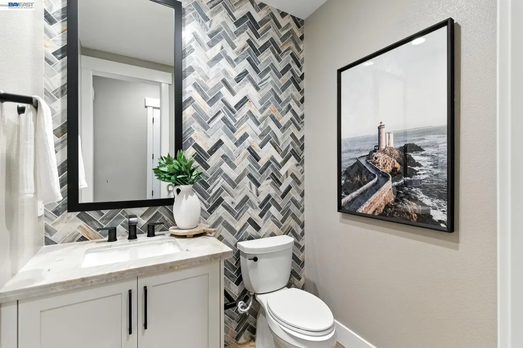 1652 Savanna Court Dublin CA 94568