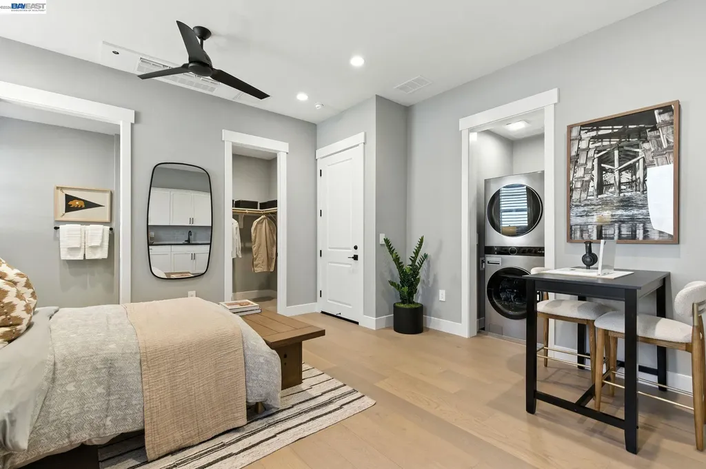 1652 Savanna Court Dublin CA 94568