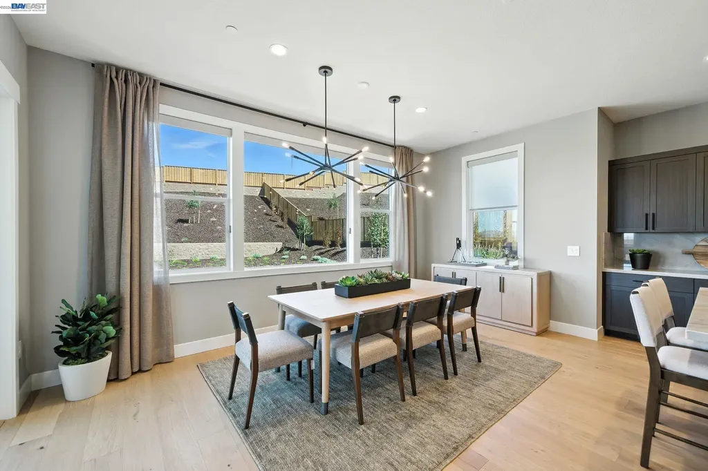 1658 Wren Court Dublin CA 94568