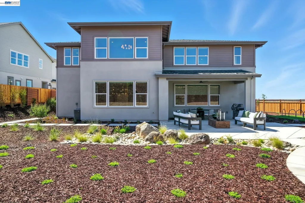 1658 Wren Court Dublin CA 94568