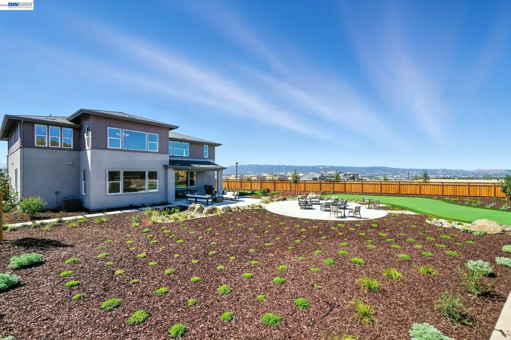 1658 Wren Court Dublin CA 94568