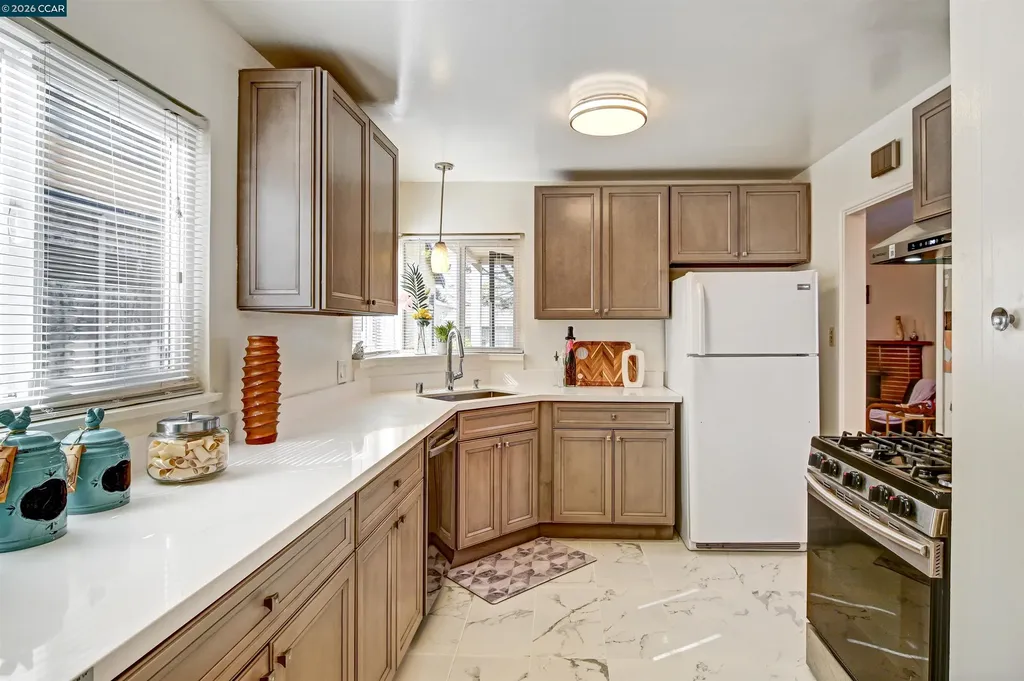 933 Cerrito Street Albany CA 94706