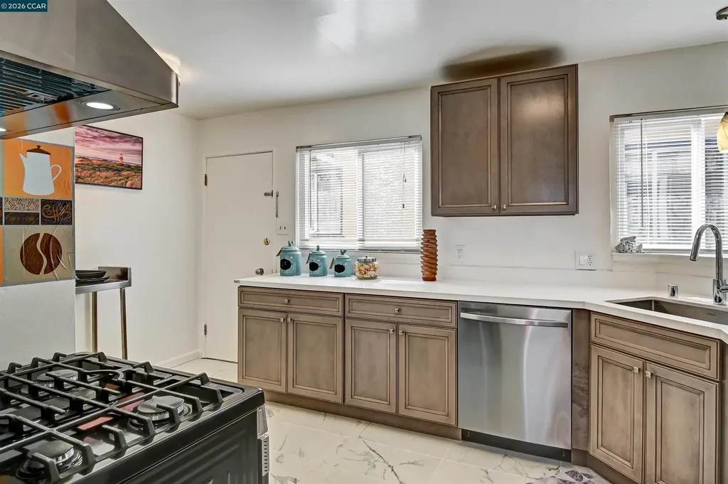 933 Cerrito Street Albany CA 94706