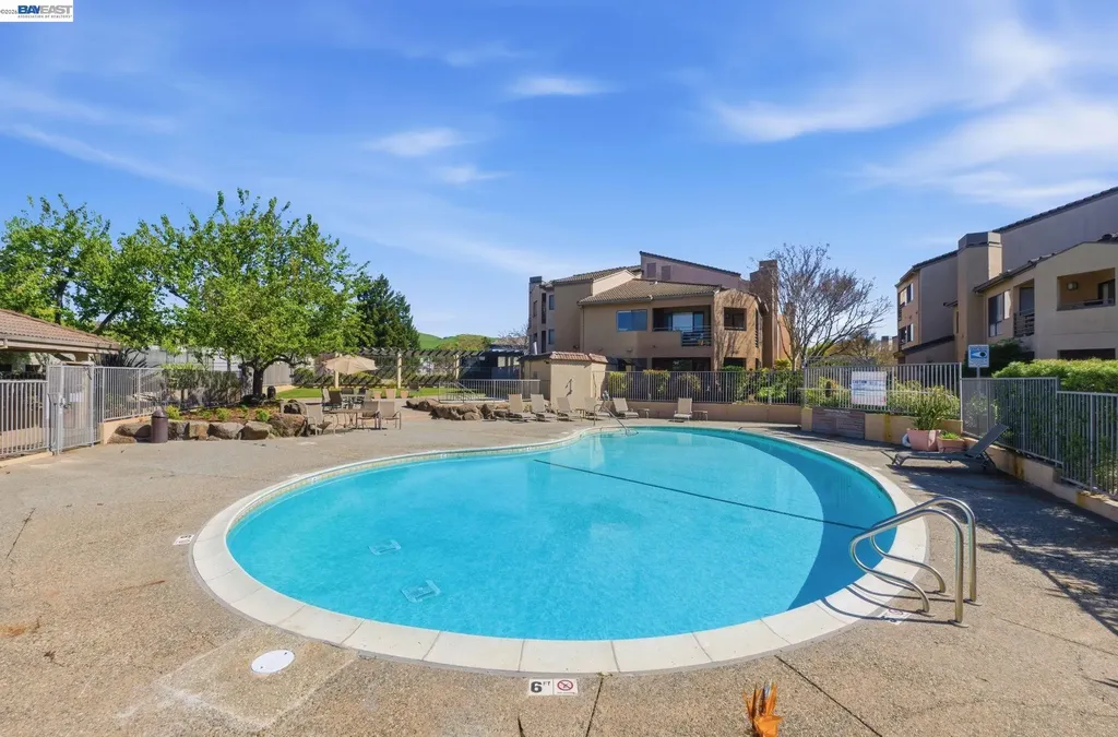39152 Guardino Drive Fremont CA 94538