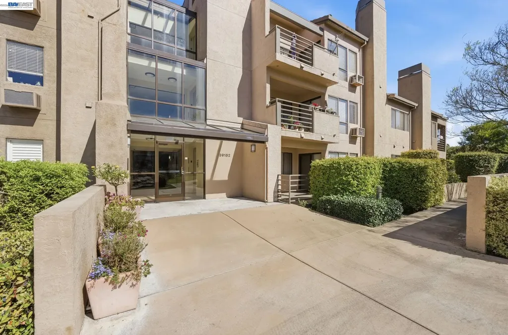39152 Guardino Drive Fremont CA 94538
