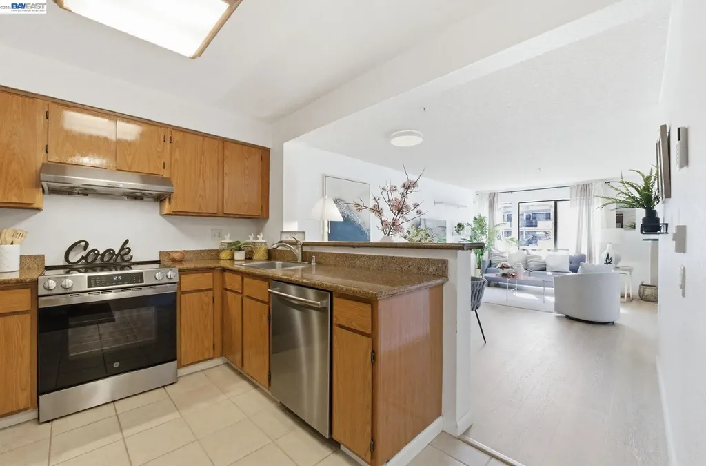 39152 Guardino Drive Fremont CA 94538