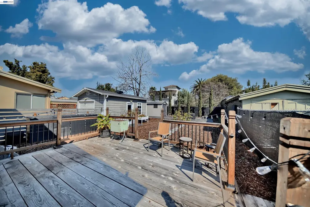 5706 Brookdale Avenue Oakland CA 94605