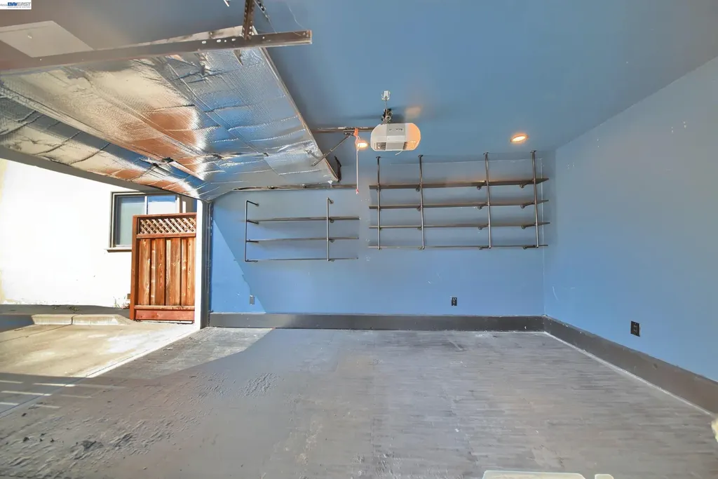 5706 Brookdale Avenue Oakland CA 94605