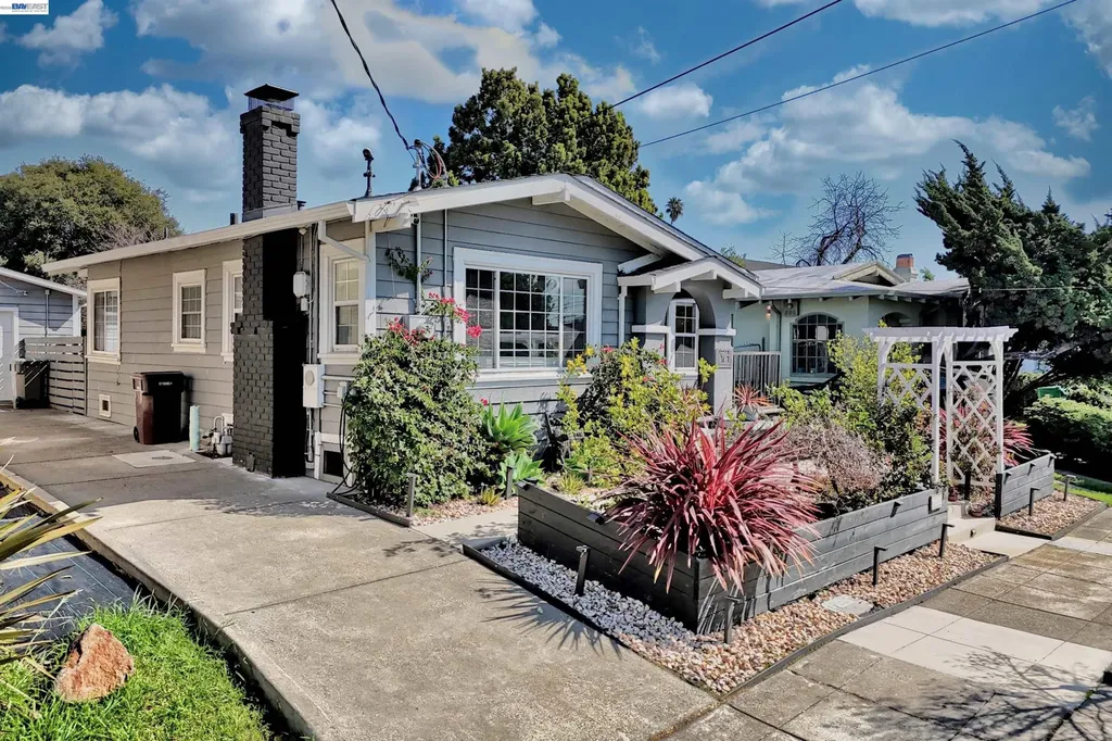 5706 Brookdale Avenue Oakland CA 94605
