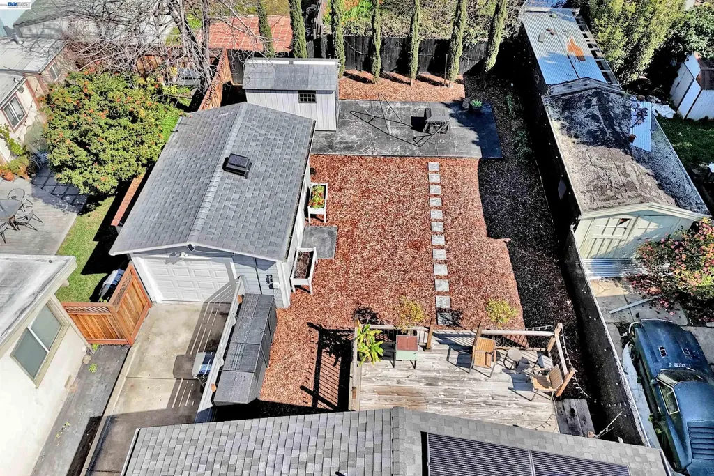 5706 Brookdale Avenue Oakland CA 94605