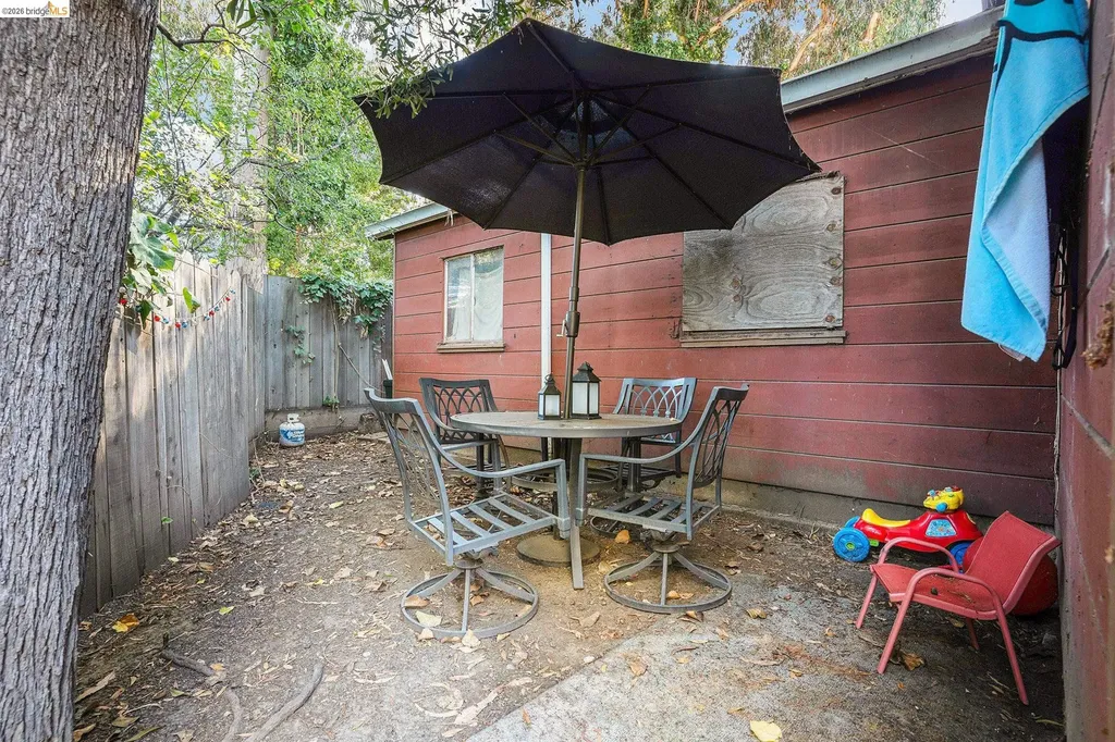 2353 83rd Avenue Oakland CA 94605