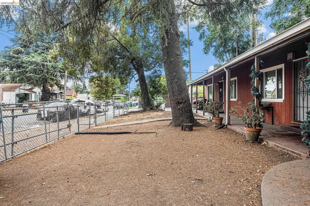 2353 83rd Avenue Oakland CA 94605