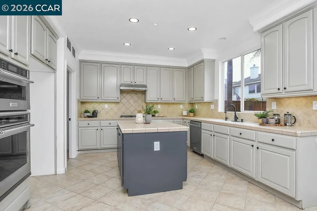 806 Atherton Boulevard Brentwood CA 94513