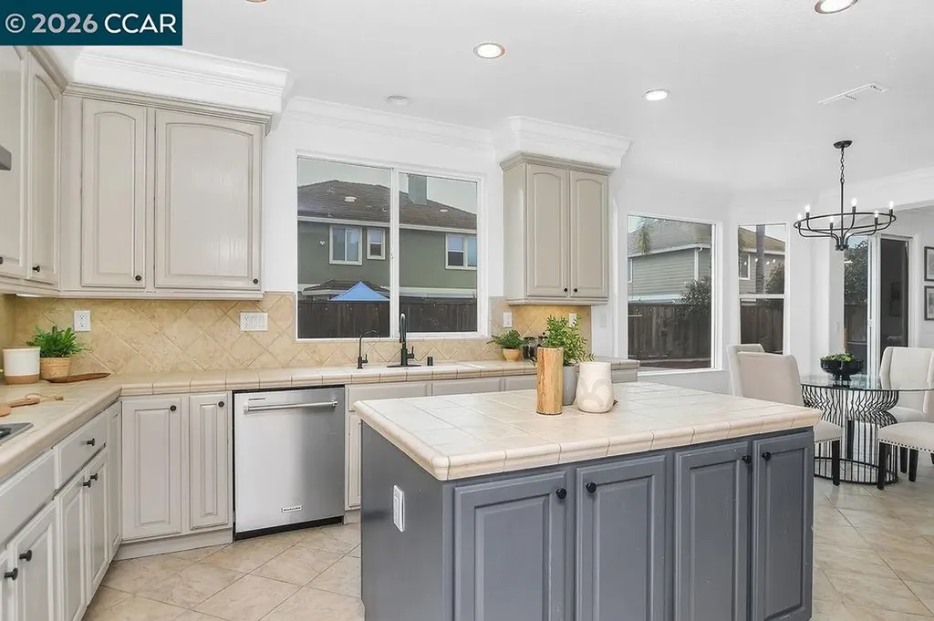 806 Atherton Boulevard Brentwood CA 94513