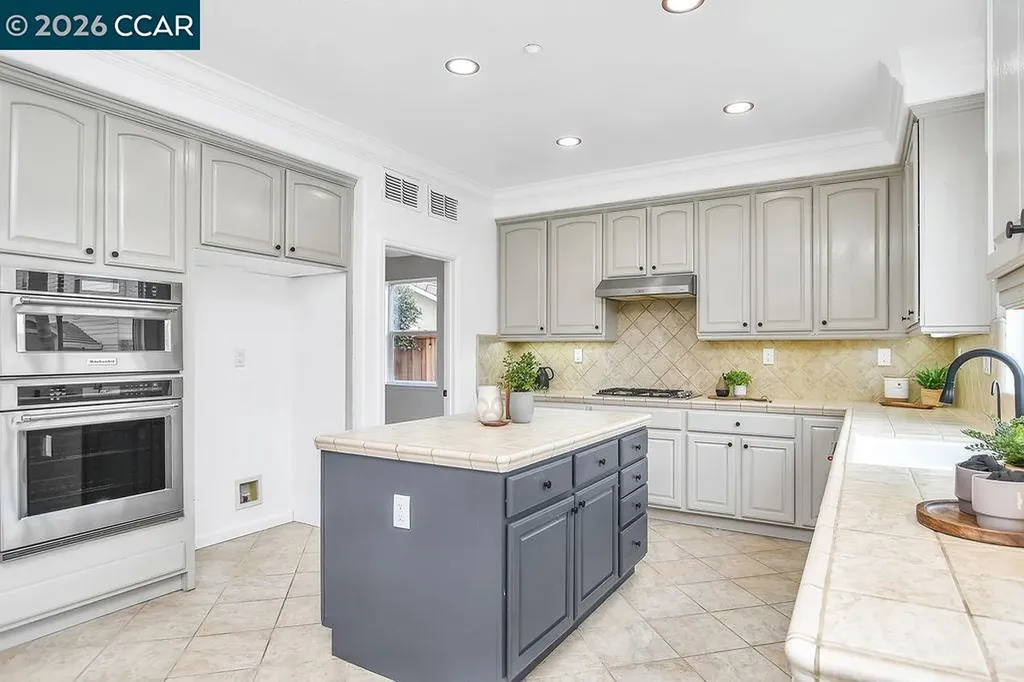 806 Atherton Boulevard Brentwood CA 94513