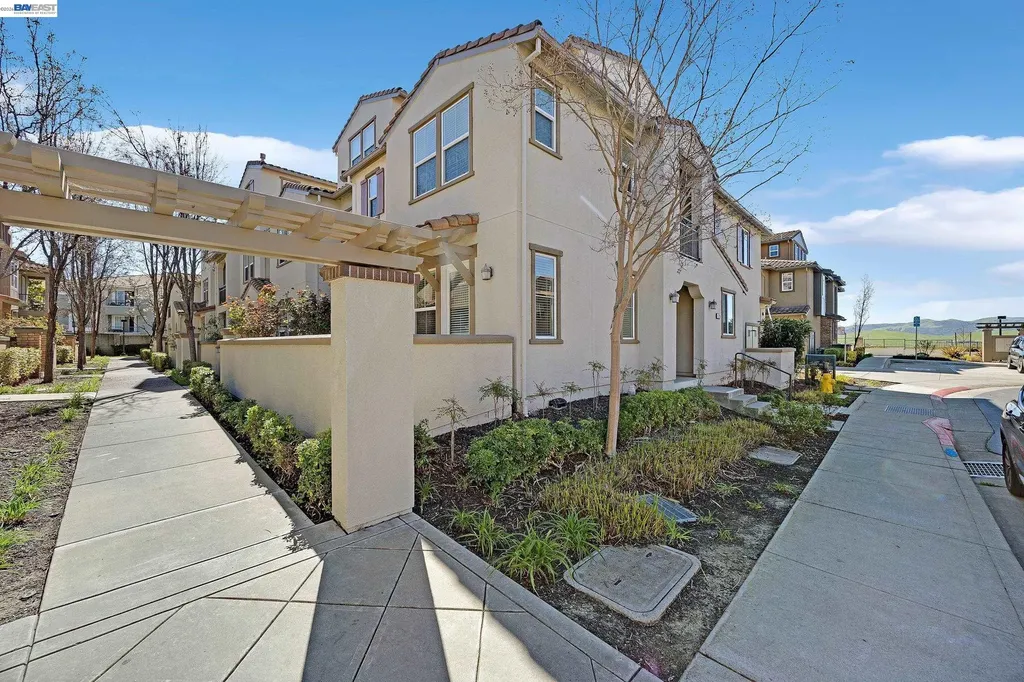 5216 Fioli Loop San Ramon CA 94582