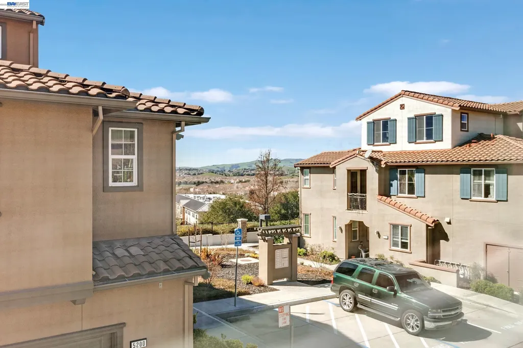 5216 Fioli Loop San Ramon CA 94582