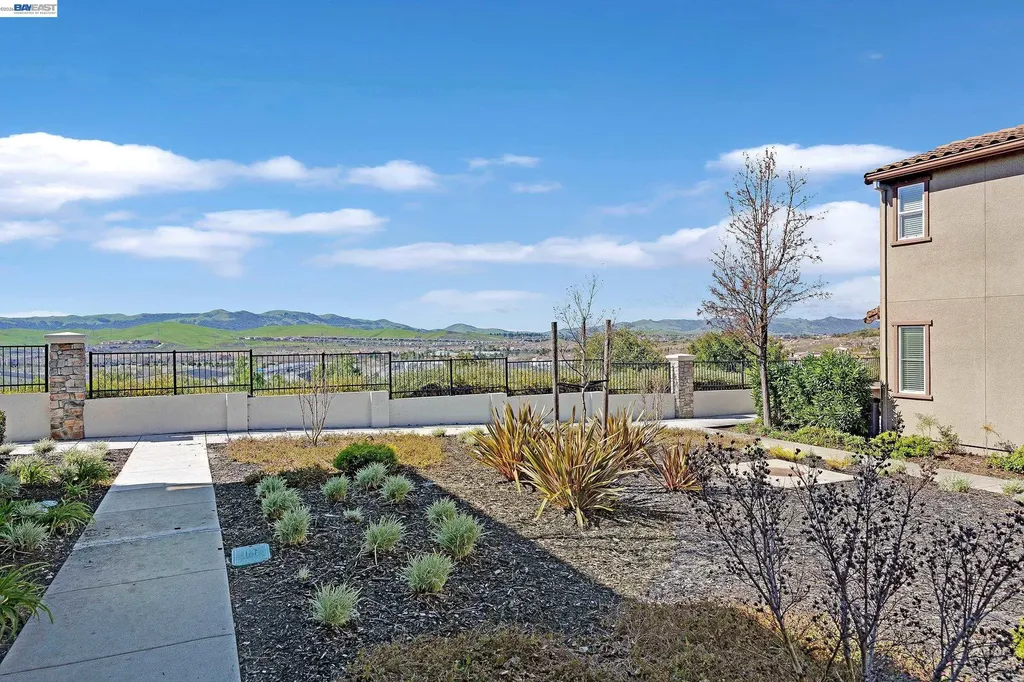 5216 Fioli Loop San Ramon CA 94582