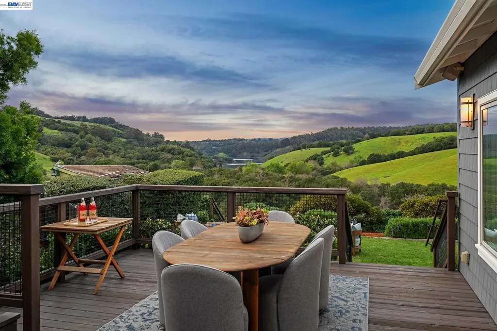 3146 Aylesbury Court Castro Valley CA 94546