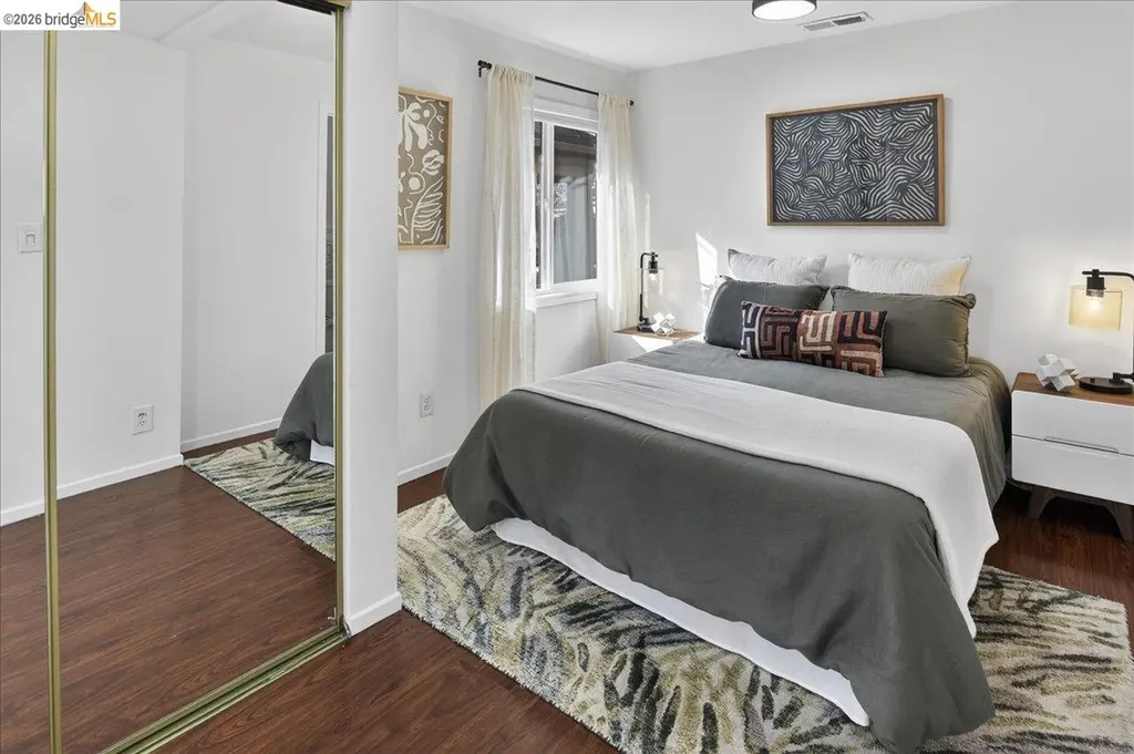 4030 Lusk Street Oakland CA 94608