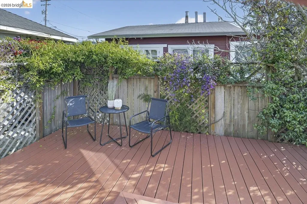 4030 Lusk Street Oakland CA 94608