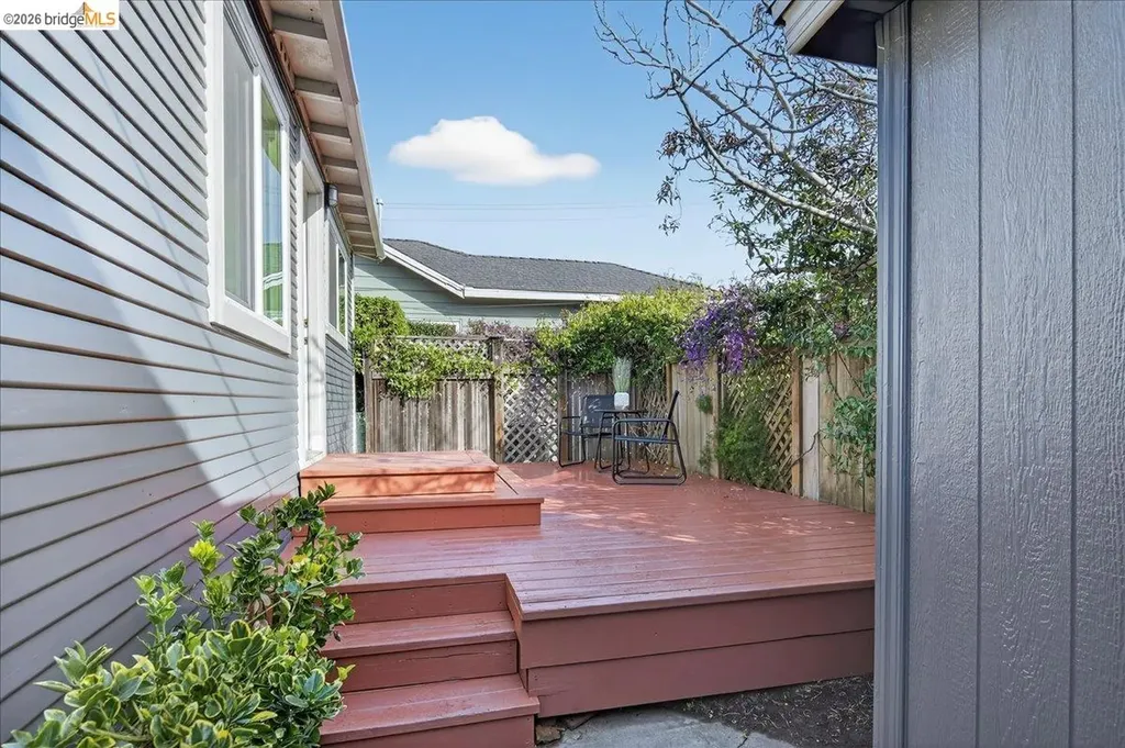 4030 Lusk Street Oakland CA 94608