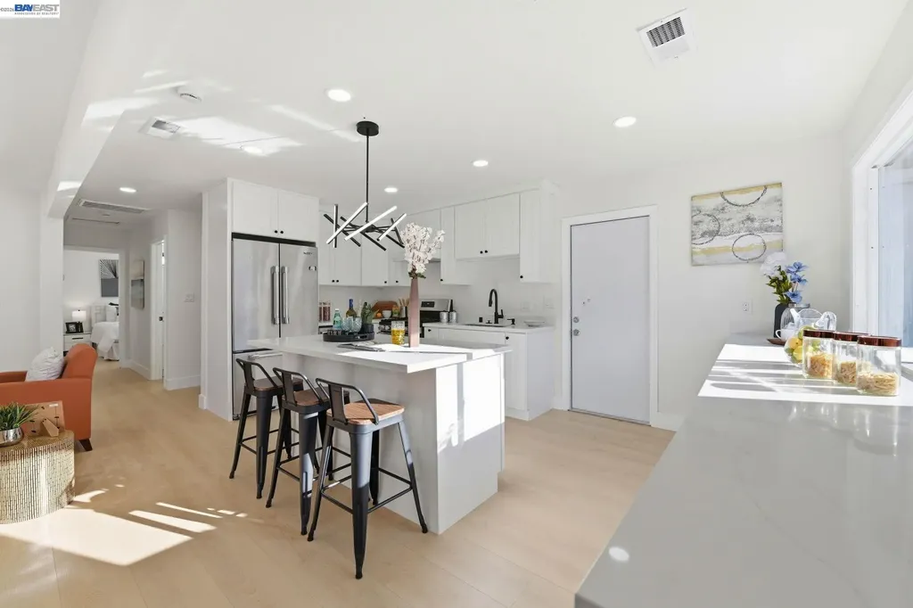 137 Tamarack Drive Union City CA 94587