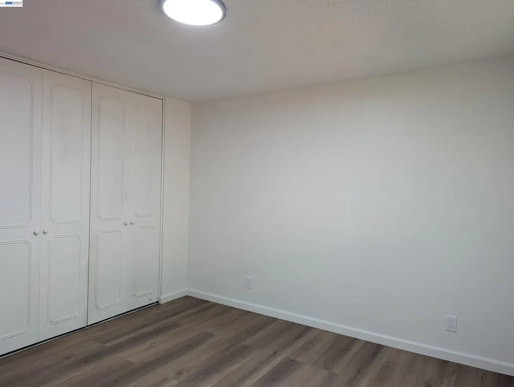 2550 Damuth Street Oakland CA 94602