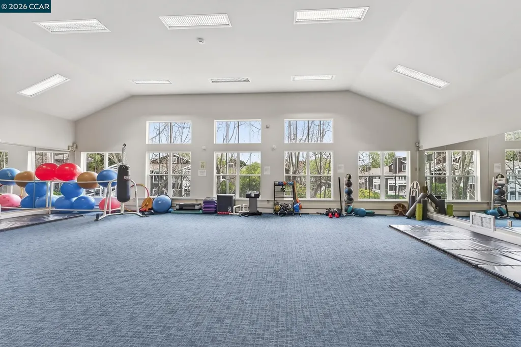 161 Marina Lakes Drive Richmond CA 94804