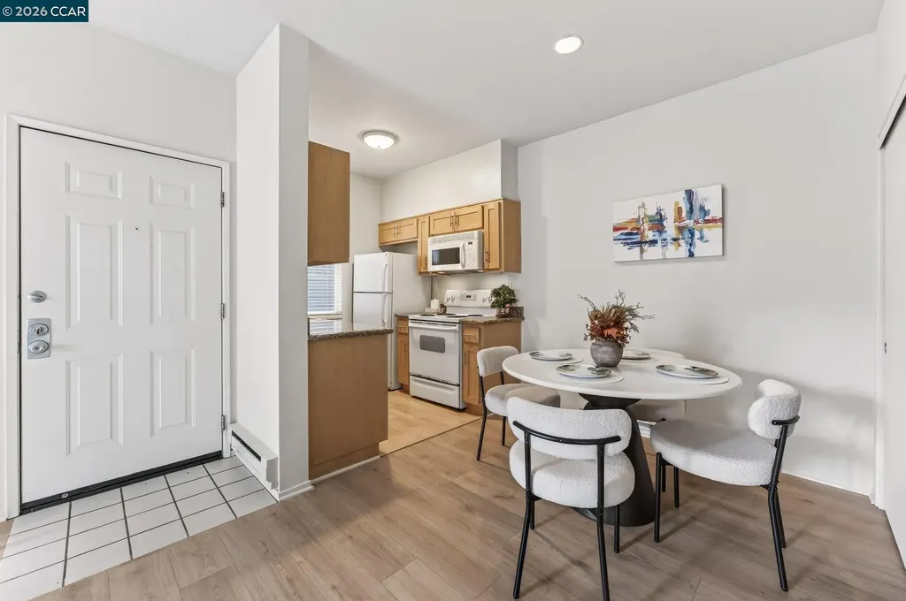 161 Marina Lakes Drive Richmond CA 94804