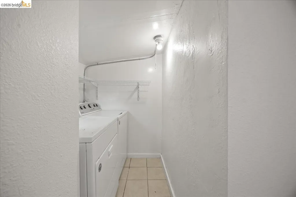 1261 61st Street Emeryville CA 94608