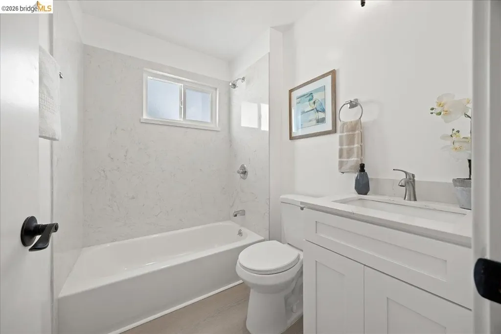 1261 61st Street Emeryville CA 94608