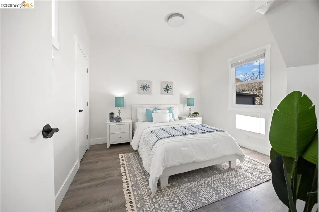 1261 61st Street Emeryville CA 94608