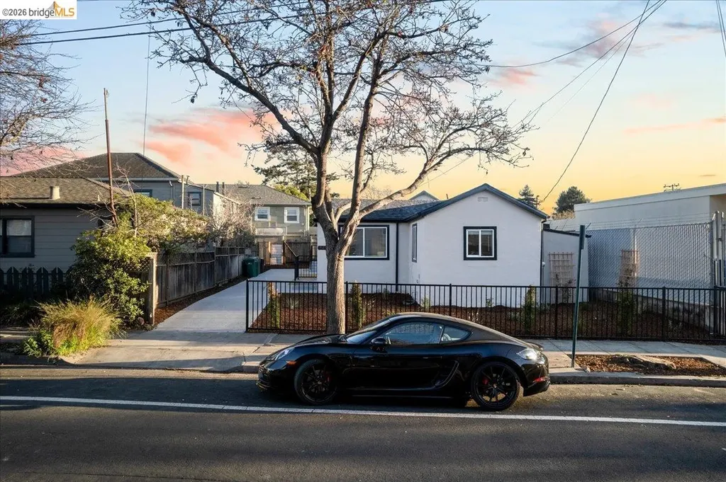 1261 61st Street Emeryville CA 94608