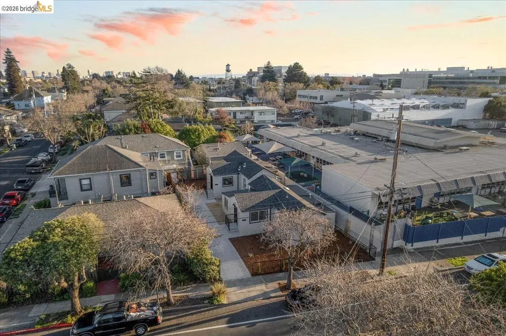 1261 61st Street Emeryville CA 94608