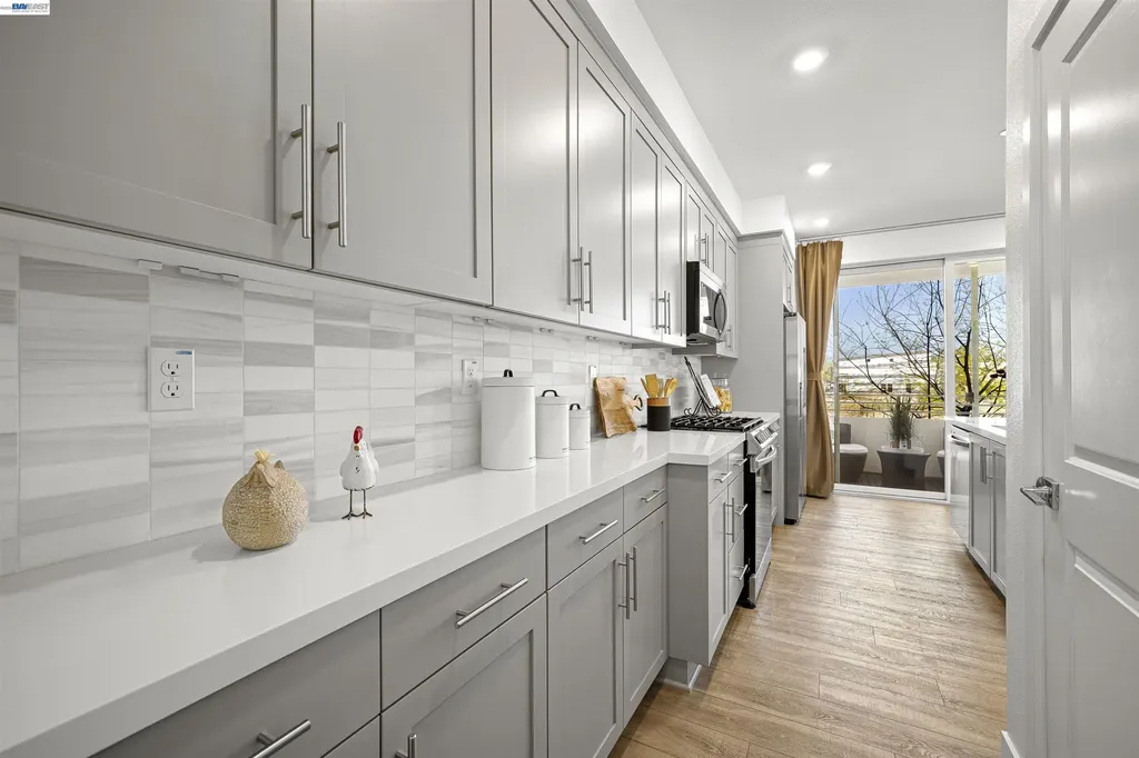 5767 Iron Horse Parkway Dublin CA 94568