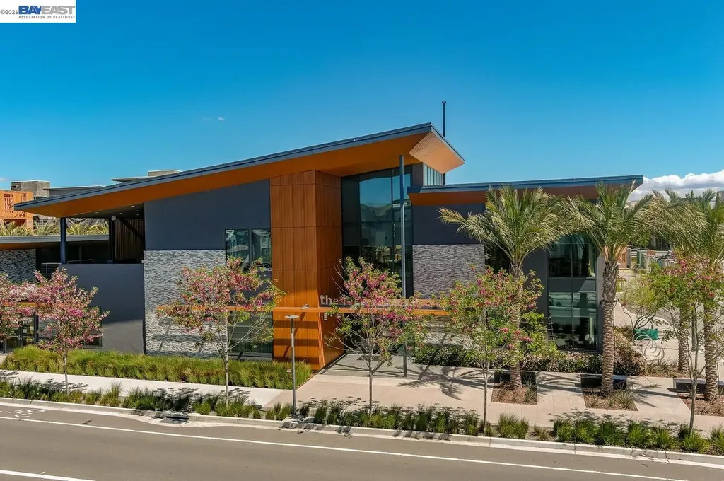 5767 Iron Horse Parkway Dublin CA 94568