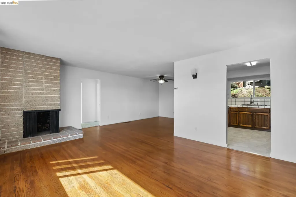 1509 Lassen Court Vallejo CA 94591