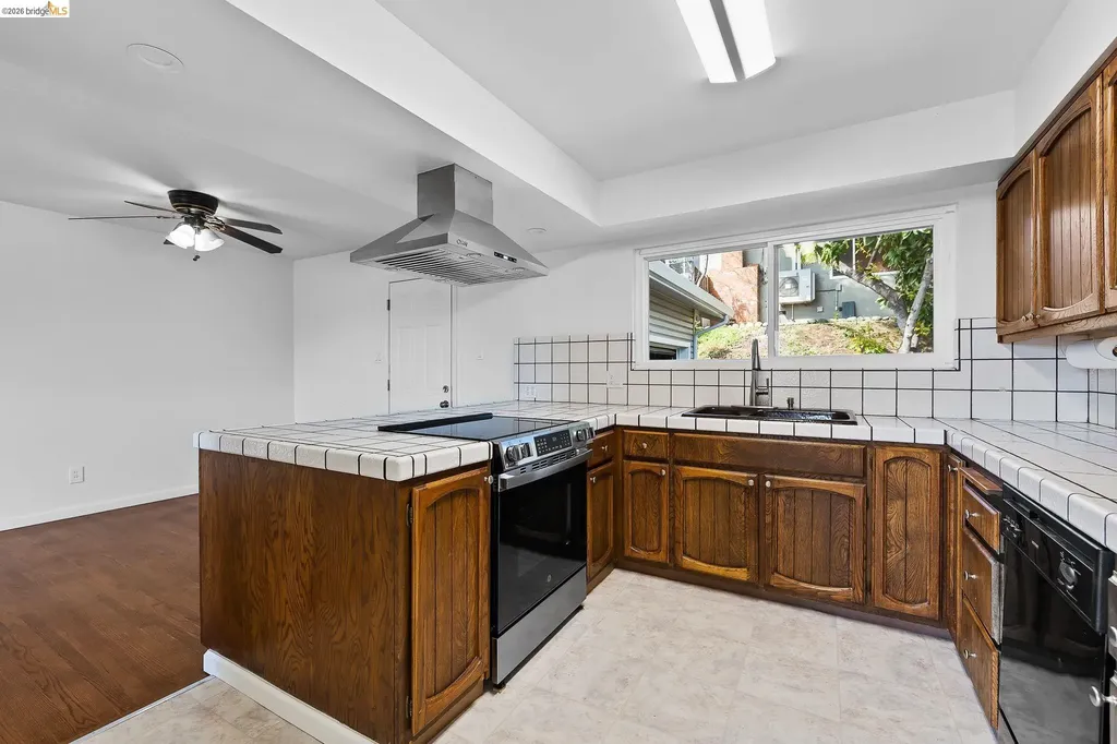 1509 Lassen Court Vallejo CA 94591