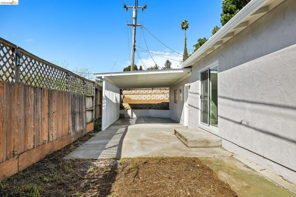 1509 Lassen Court Vallejo CA 94591
