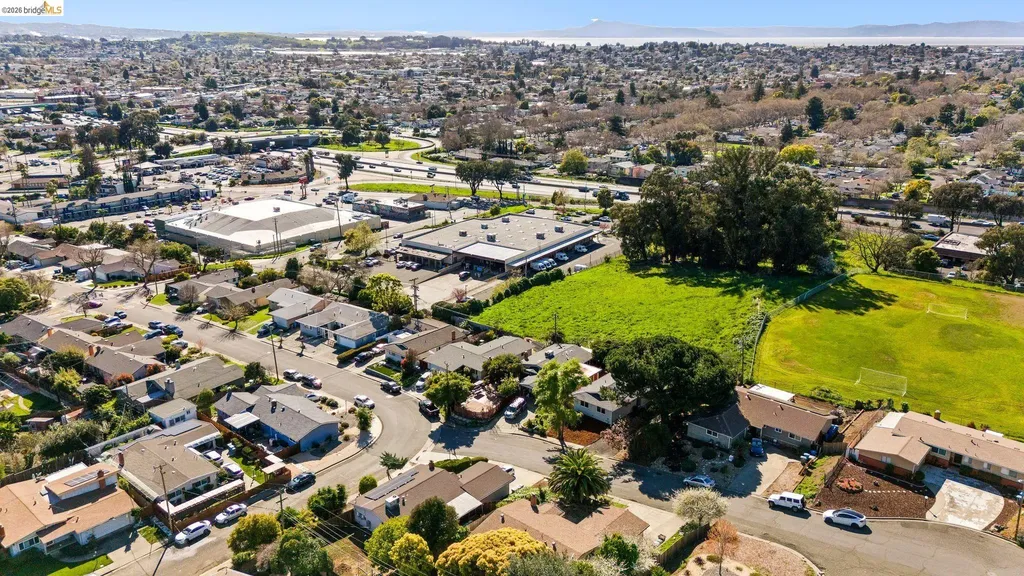 1509 Lassen Court Vallejo CA 94591