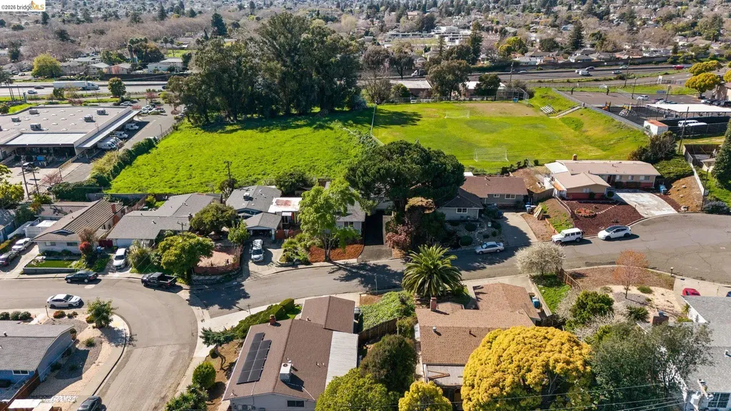 1509 Lassen Court Vallejo CA 94591